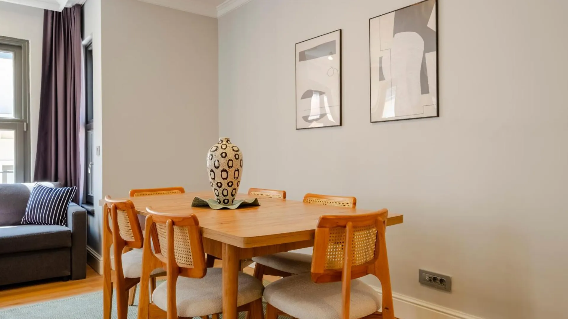 3-Bedroom New And Spacious Apartment 伊斯坦布尔
