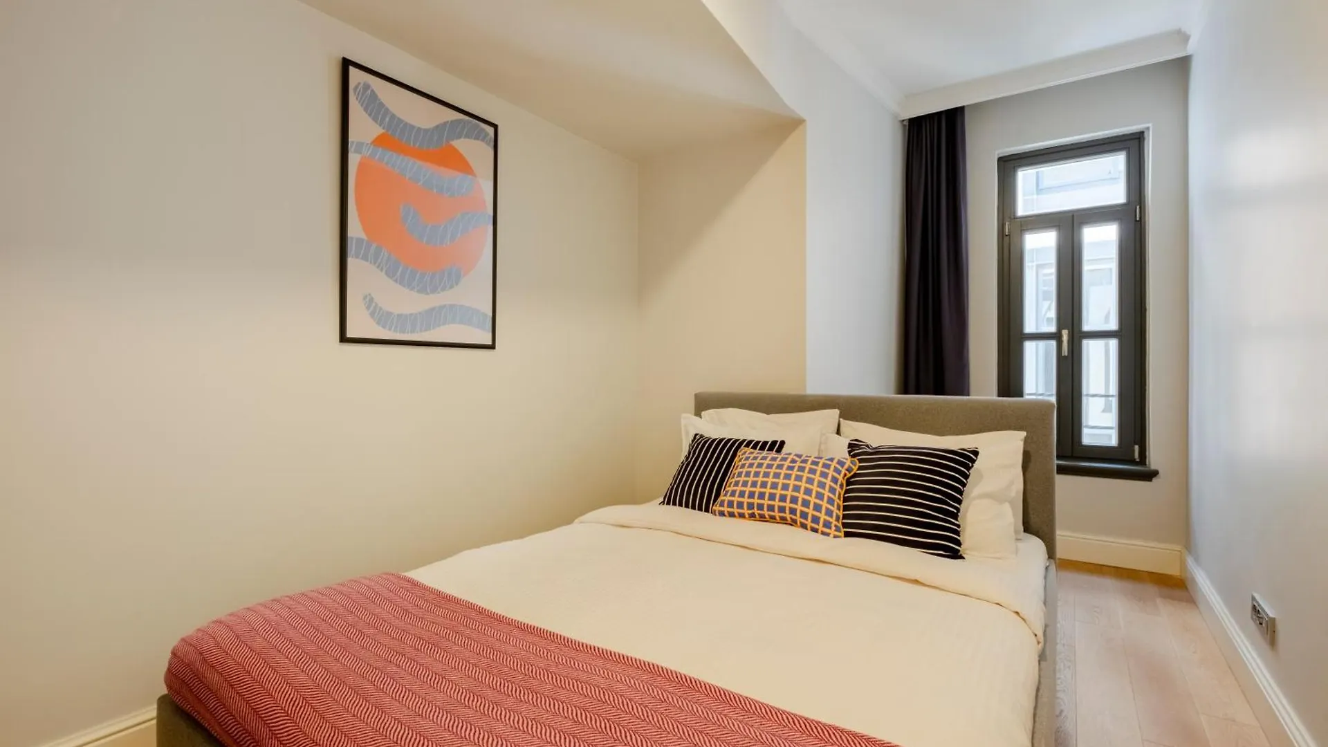 3-Bedroom New And Spacious Apartment 伊斯坦布尔 0*,