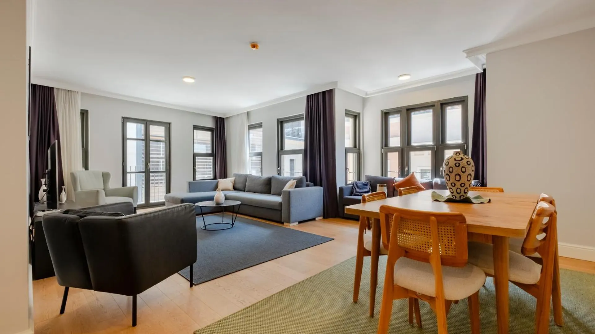 3-Bedroom New And Spacious Apartment 伊斯坦布尔